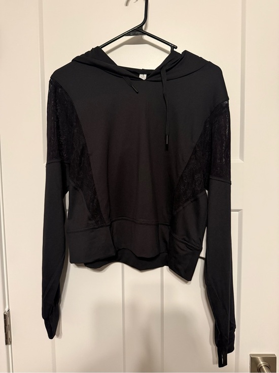 Gottex Tops - NWT Gottex Black Feminine Lace-Panel Hoodie